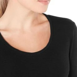 Icebreaker Wmn's 175 Everyday Long Sleeve Scoop 9 Icebreaker Wmn's 175 Everyday Long Sleeve Scoop -Camelbak Camp Shop 0035652 wmns 175 everyday long sleeve scoop