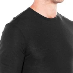 Icebreaker Men's 175 Everyday Short Sleeve Crewe -Camelbak Camp Shop 0035723 mens 175 everyday short sleeve crewe