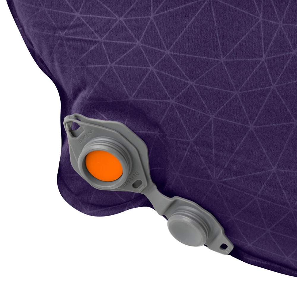 Sea To Summit Women's Comfort Plus Self Inflating Sleeping Mat 5 Sea To Summit Women's Comfort Plus Self Inflating Sleeping Mat - Image 5