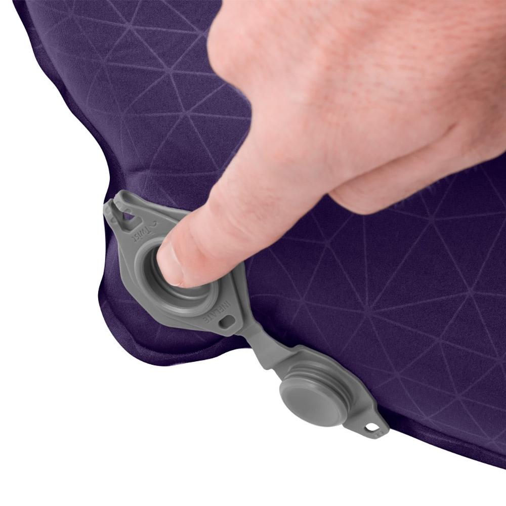 Sea To Summit Women's Comfort Plus Self Inflating Sleeping Mat 6 Sea To Summit Women's Comfort Plus Self Inflating Sleeping Mat - Image 6