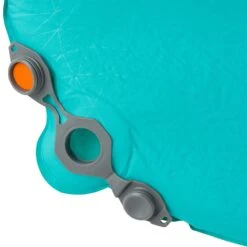 Sea To Summit Comfort Light Self Inflating Wmn's Sleeping Mat -Camelbak Camp Shop 1266977 comfort light self inflating wmns sleeping mat